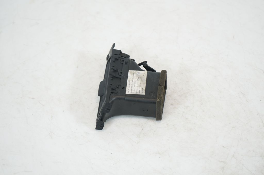 Dashboard side air vent grill/cover trim (2)