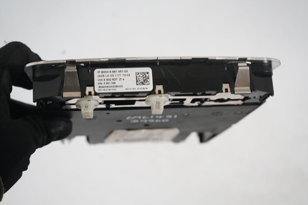 Front seat light (6)