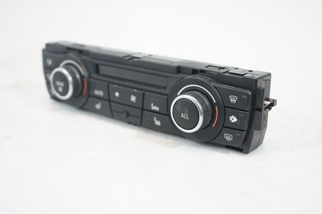 Climate control unit (6)