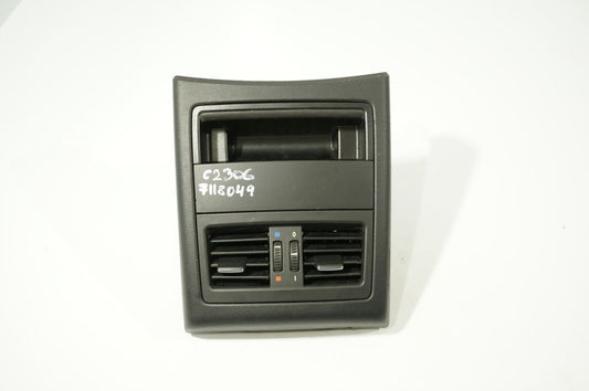 Rear air vent grill