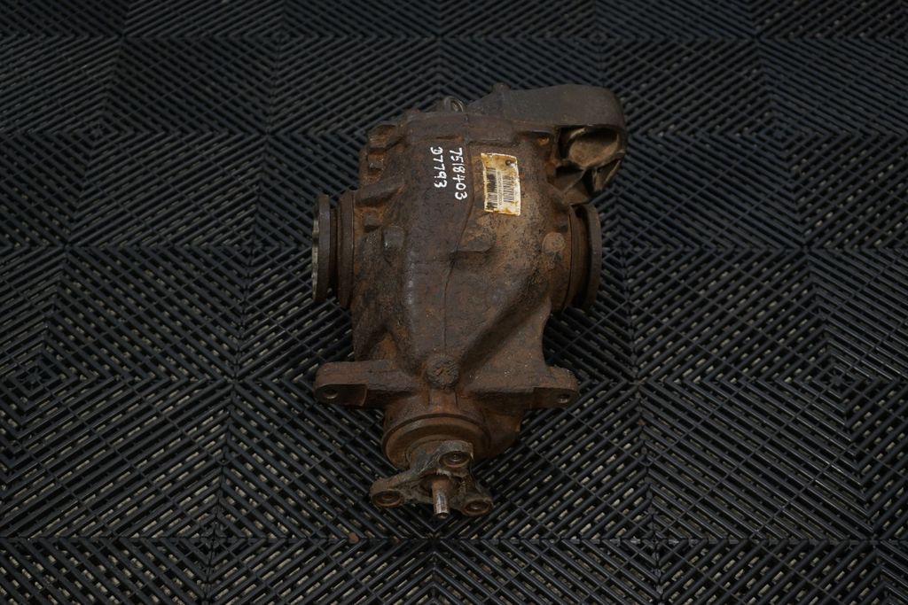 Rear differential (2)