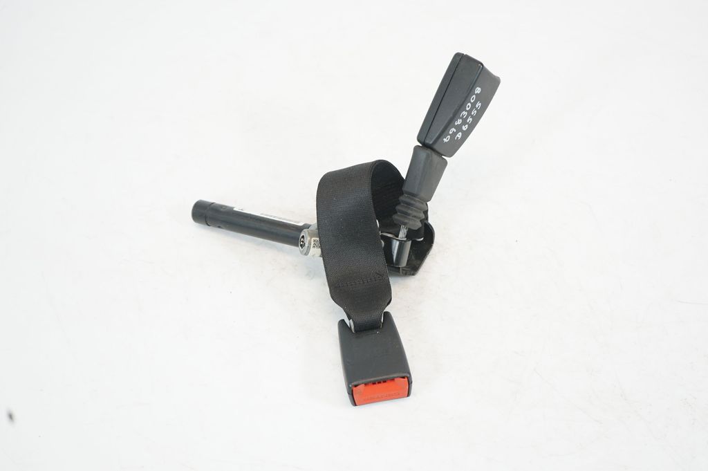Rear seatbelt buckle (5)