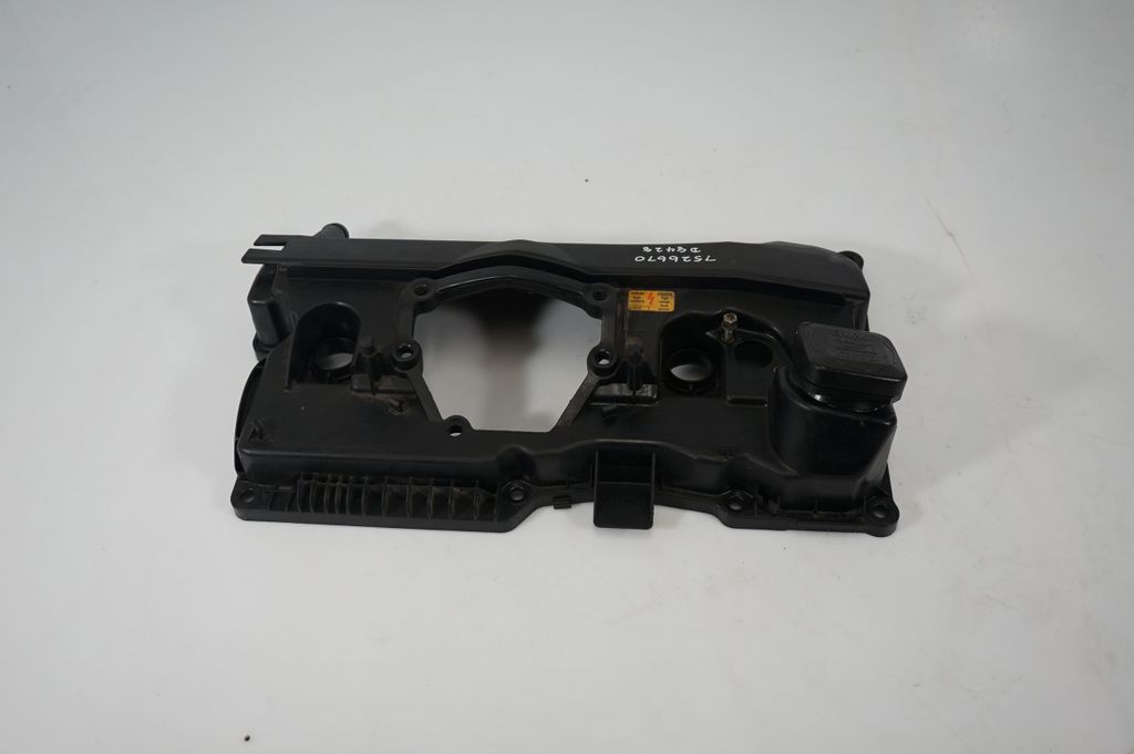 Rocker cam cover (3)