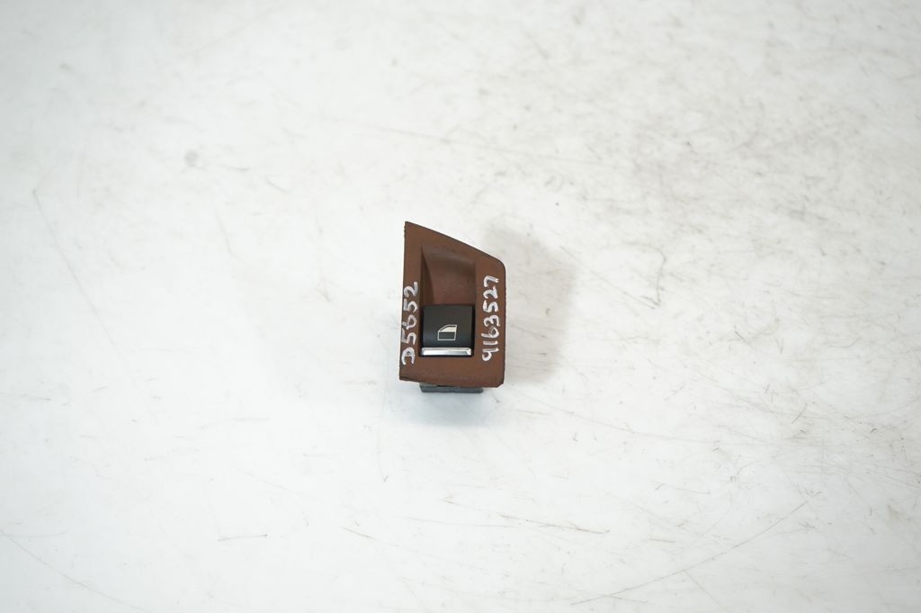 Electric window control switch