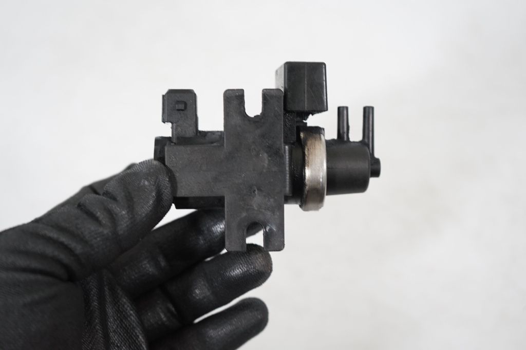 Turbo solenoid valve (7)