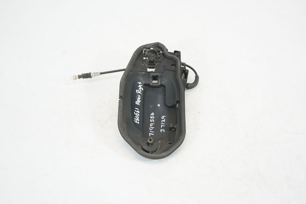 Front door exterior handle (4)