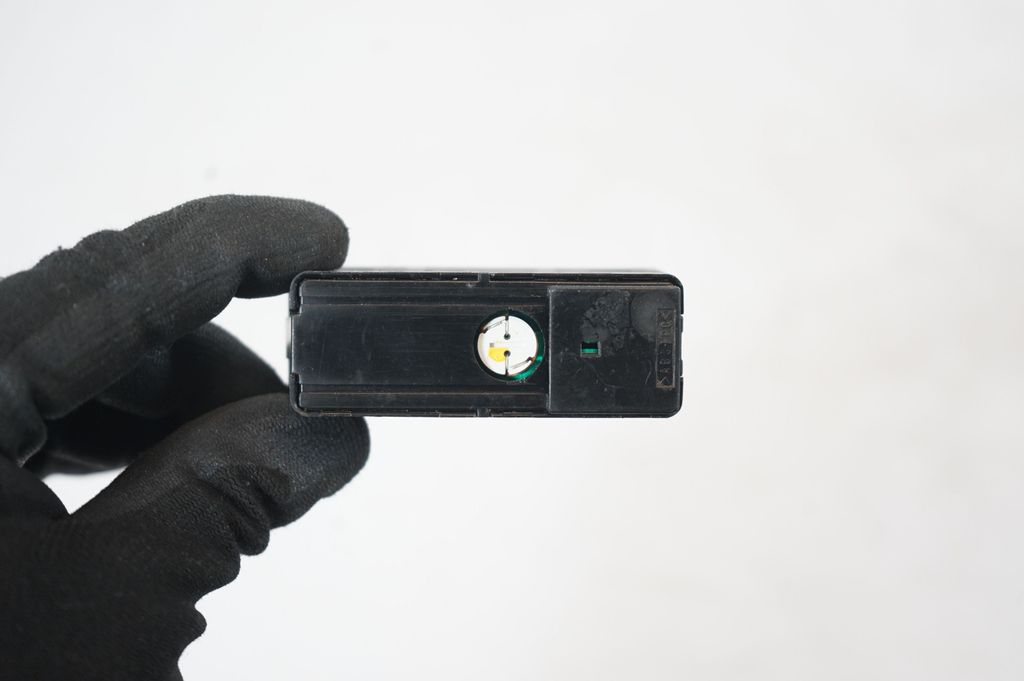 Hazard light switch (7)