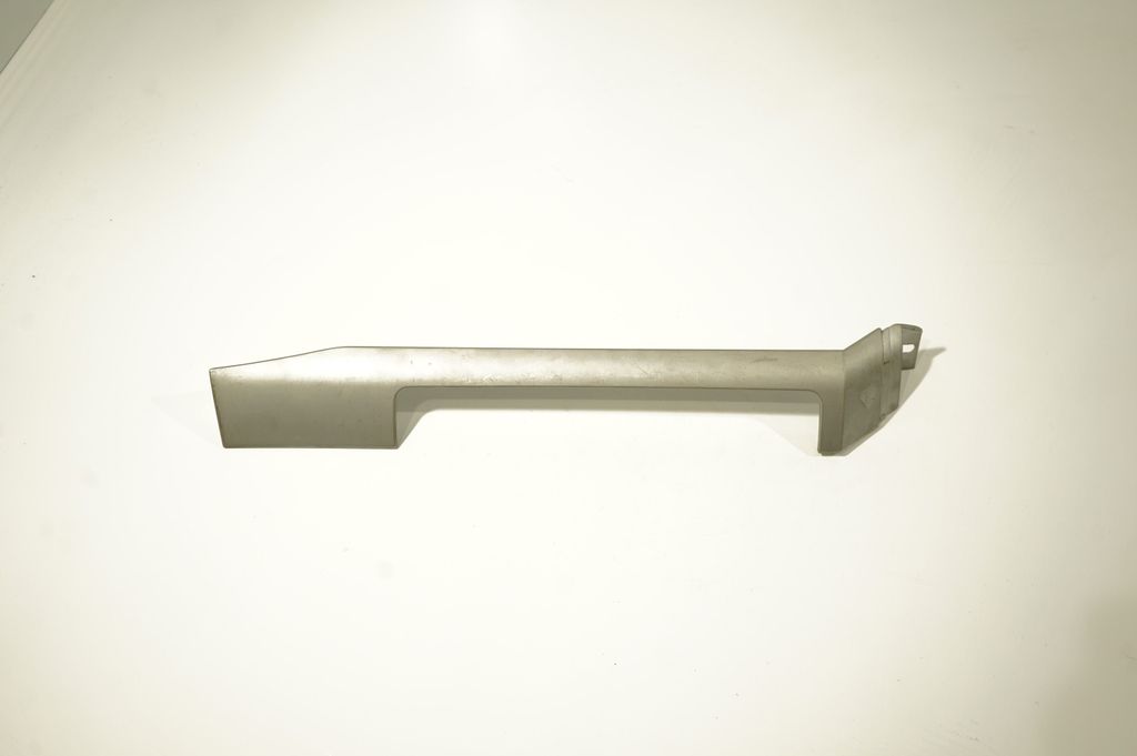 Dashboard glove box trim (5)