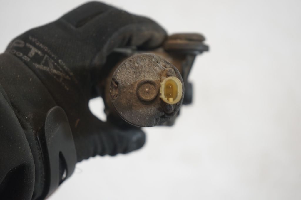 Electric auxiliary coolant/water pump (7)