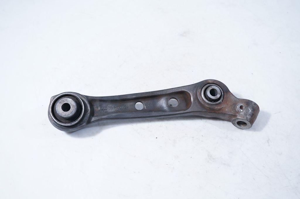 Front control arm (6)