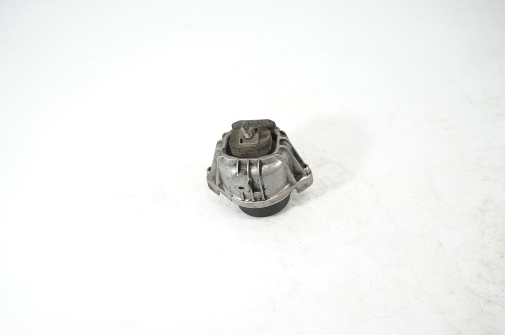 Engine mount bracket (2)