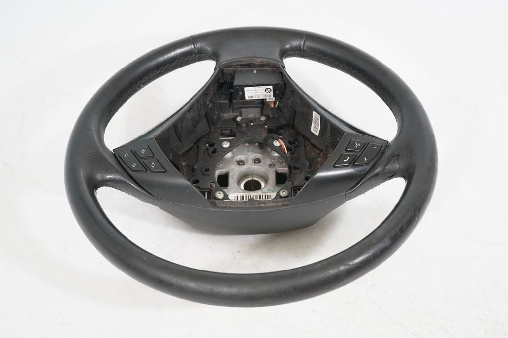 Steering wheel (3)