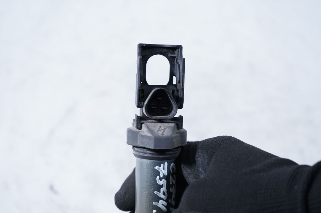 High voltage ignition coil (6)
