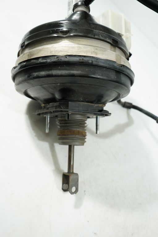 Brake booster (6)