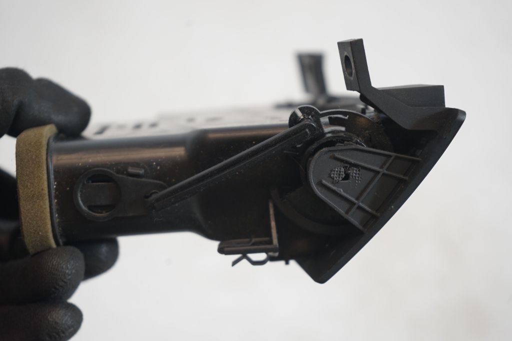 Dashboard side air vent grill/cover trim (6)