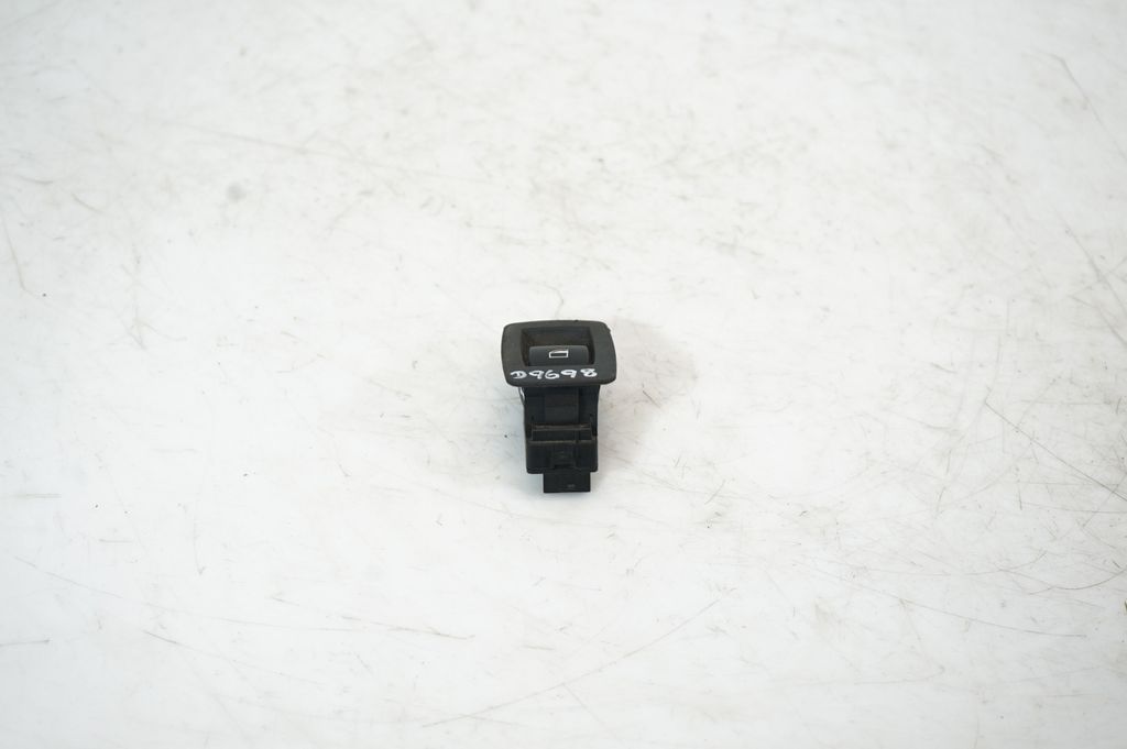 Electric window control switch (3)