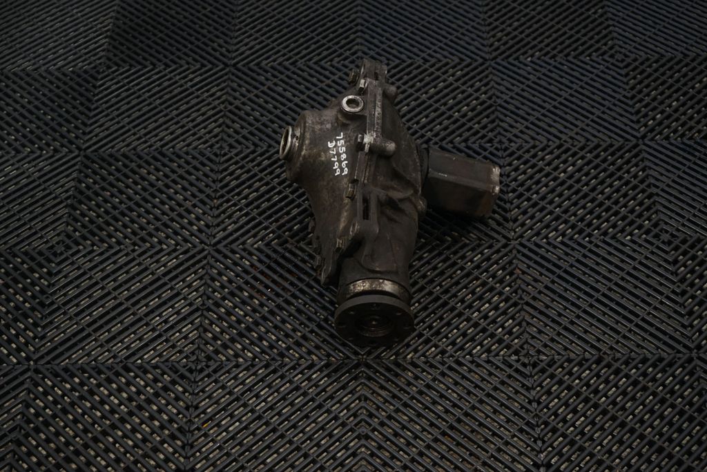 Front differential (2)