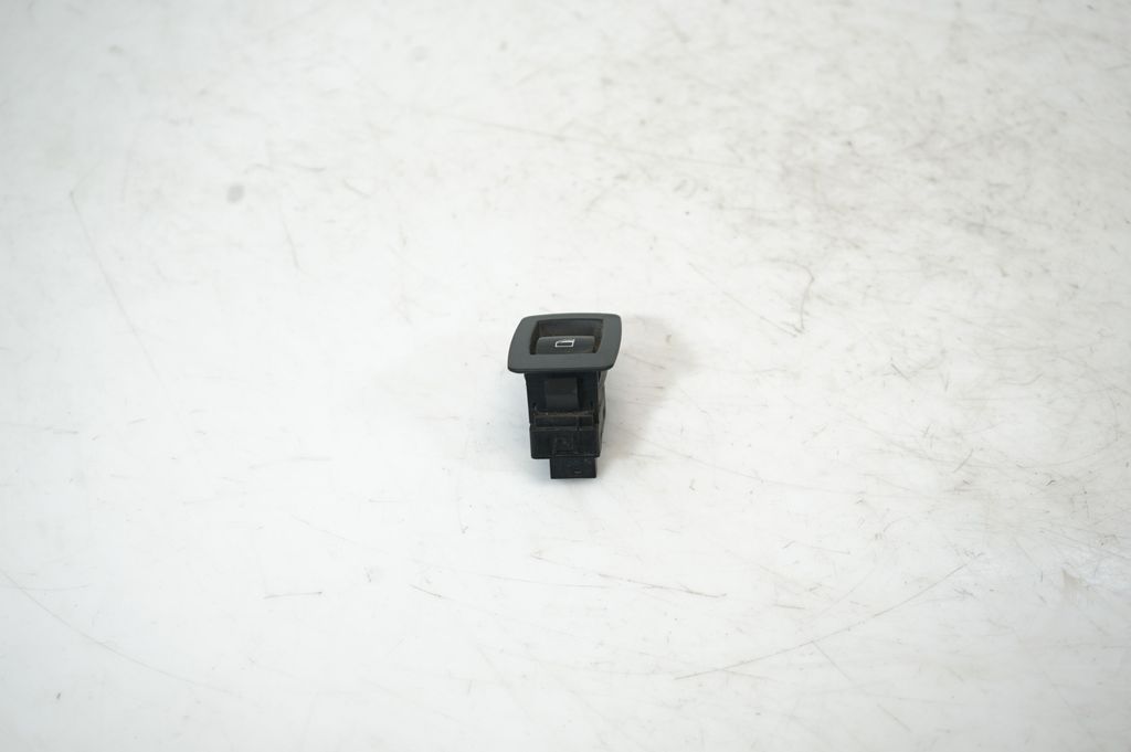 Electric window control switch (3)