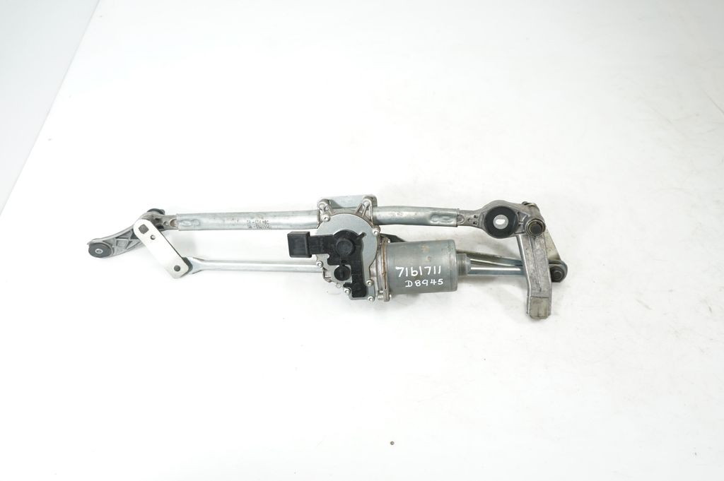 Front wiper linkage and motor