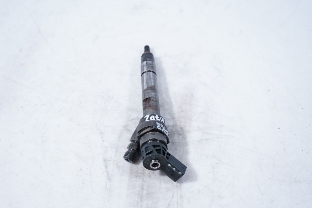 Fuel injector (3)