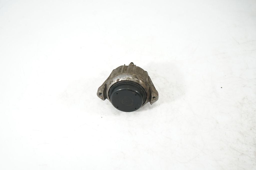 Engine mount bracket (3)