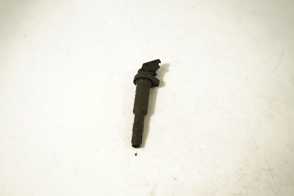 Front door electric window regulator