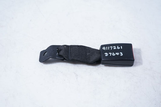 Rear seatbelt buckle