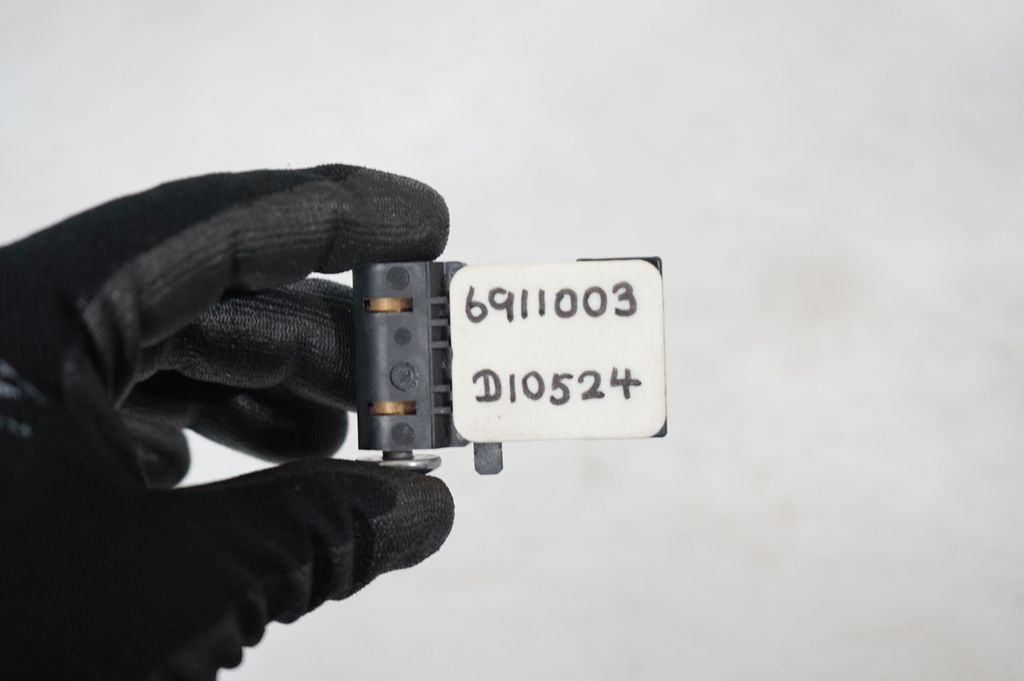 Airbag deployment crash/impact sensor (7)