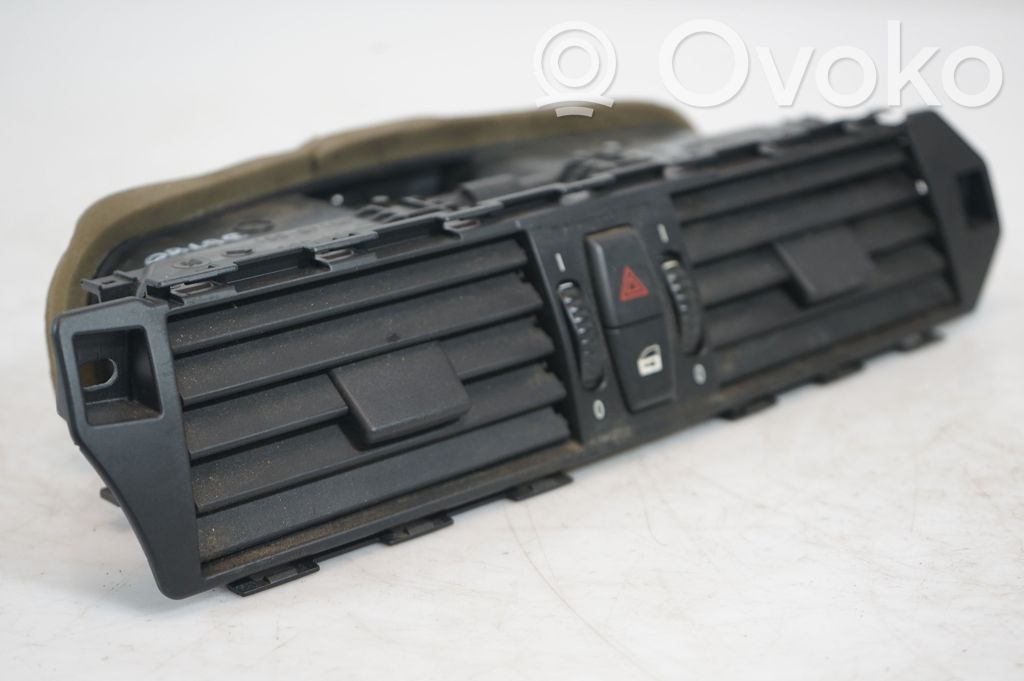 Dash center air vent grill (7)