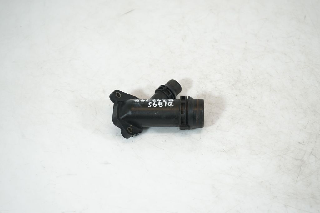 Engine coolant pipe/hose (3)