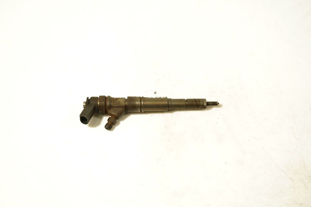 Fuel injector (2)