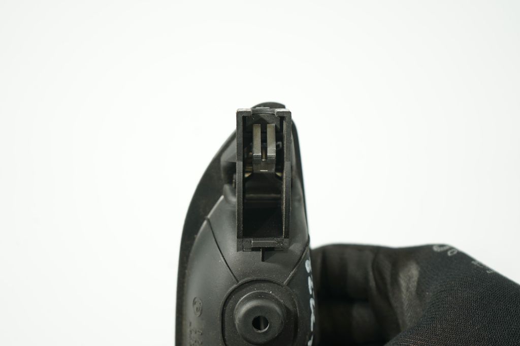 Front door interior handle (6)