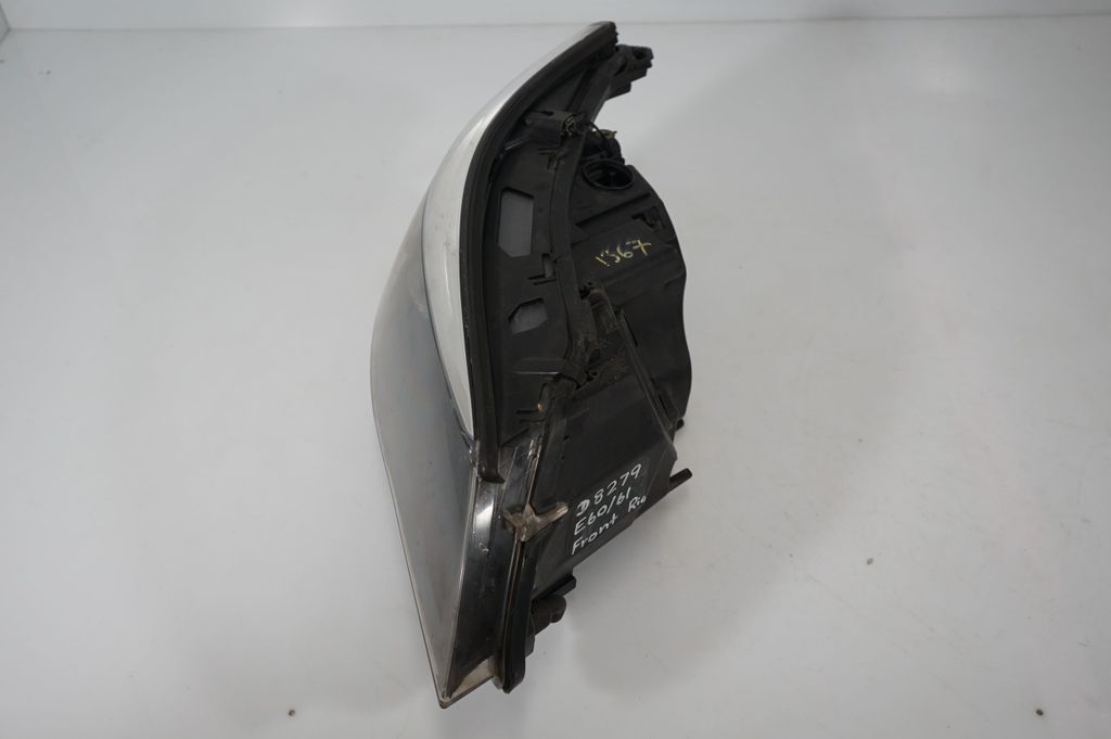 Headlight/headlamp (2)