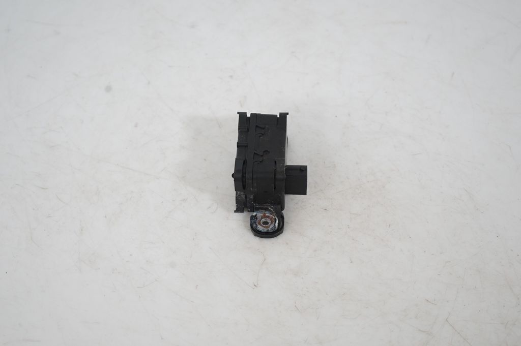 ABS wheel speed sensor (2)
