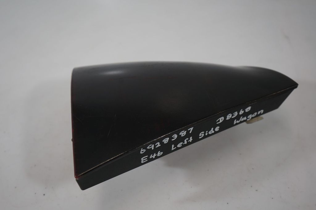 Rear/tail lights (7)