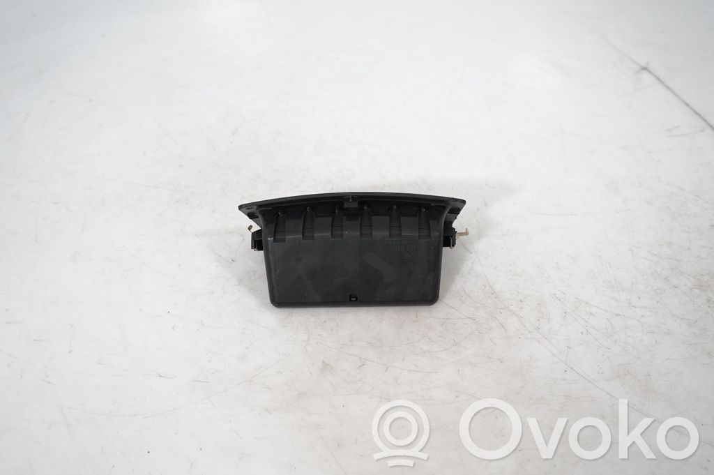 Glove box central console (5)