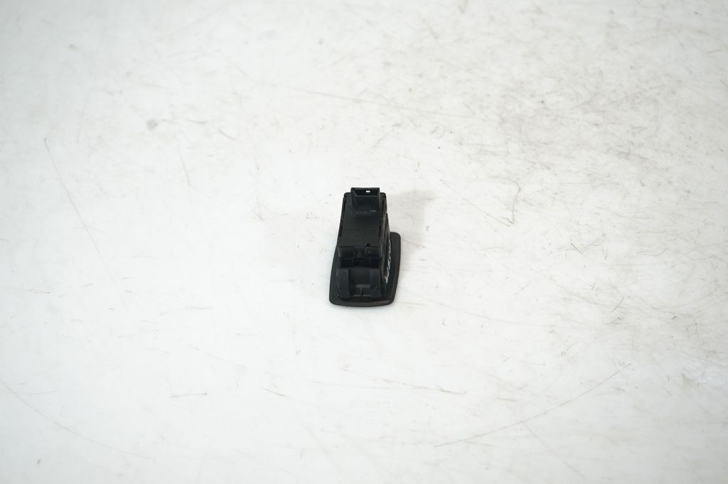 Electric window control switch (5)