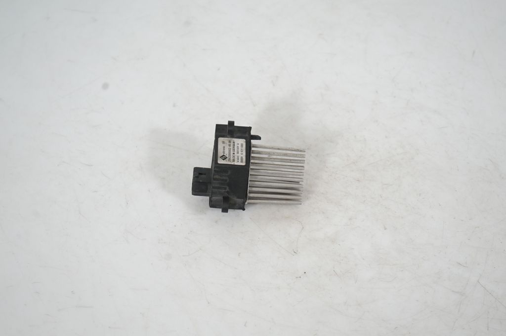 Heater blower motor/fan resistor