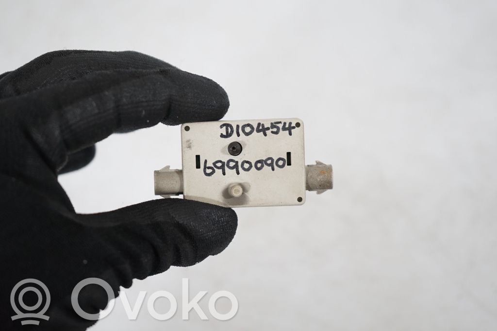 Aerial antenna amplifier (8)