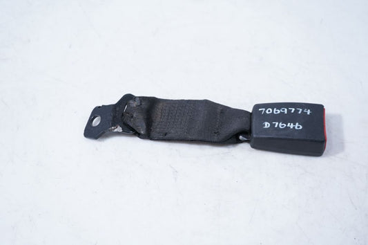 Rear seatbelt buckle