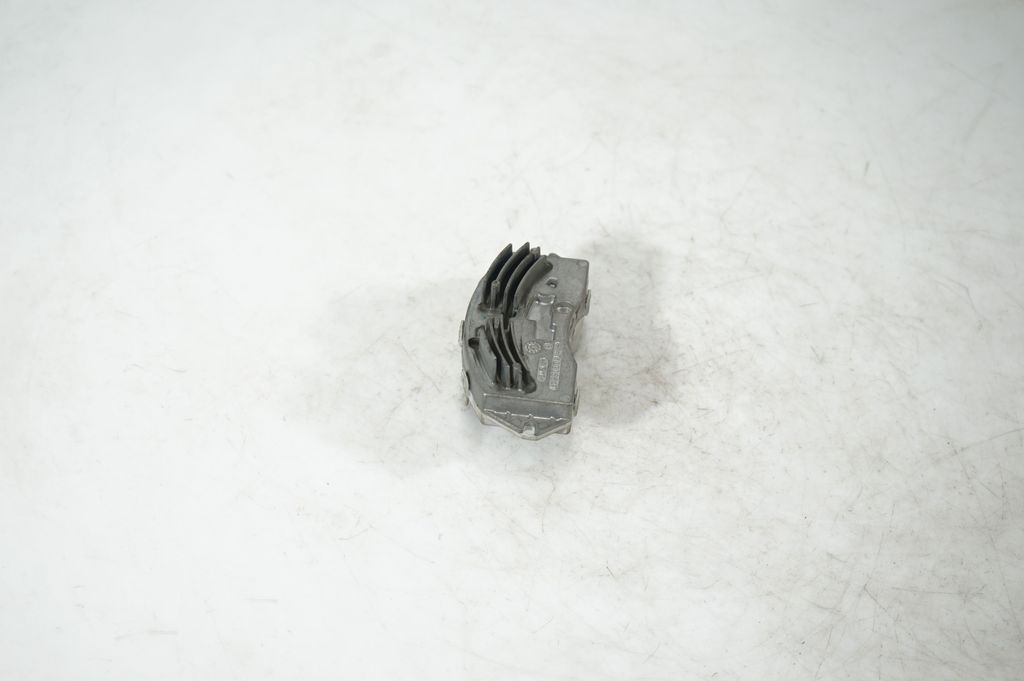 Heater blower motor/fan resistor (4)