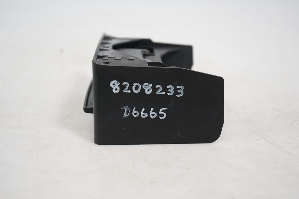 Rear door ashtray (9)