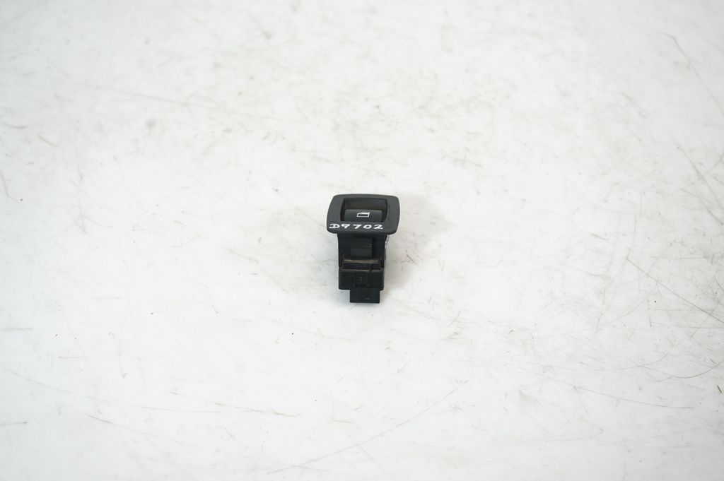 Electric window control switch (3)