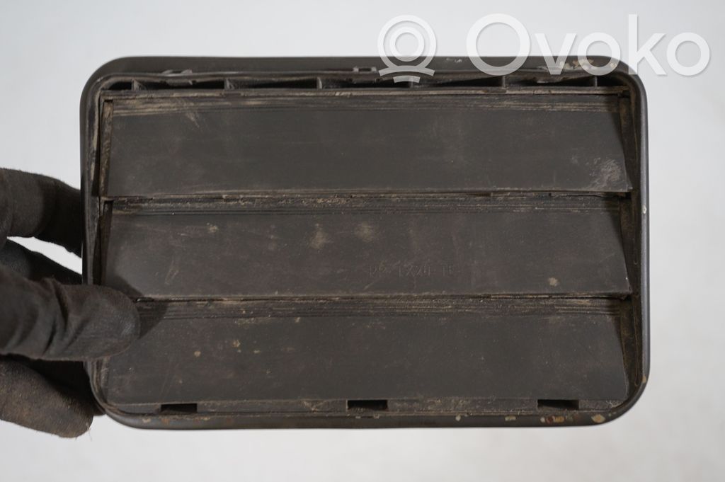 Quarter panel pressure vent (7)