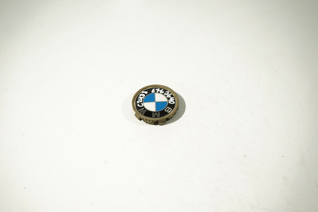 Original wheel cap (3)