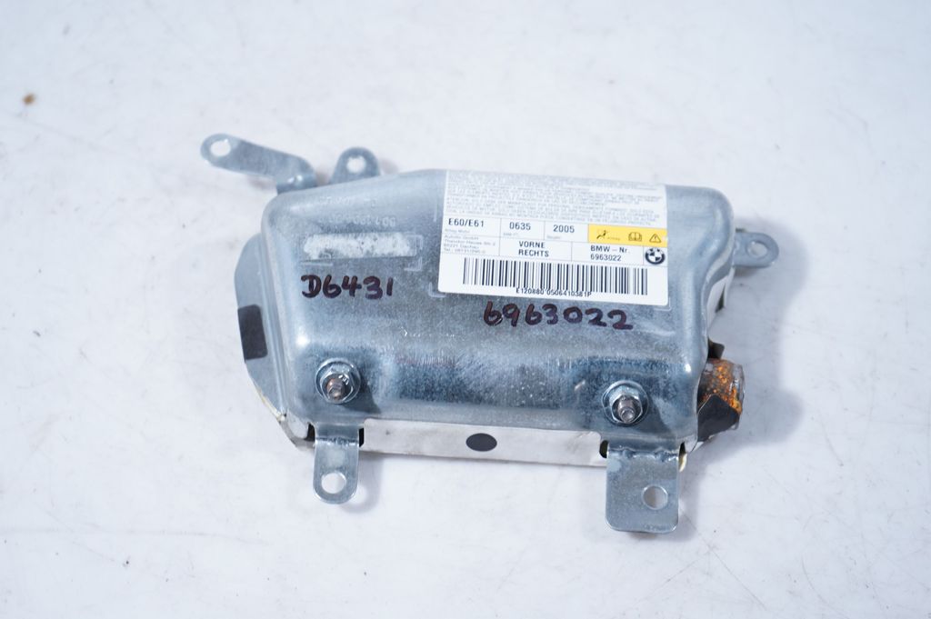 Front door airbag (5)