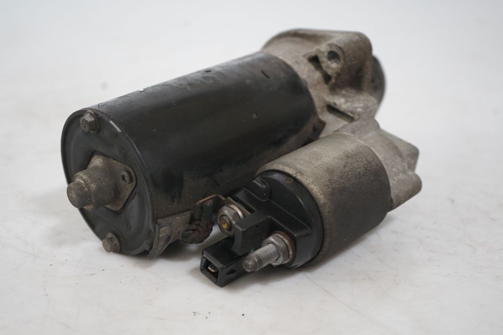 Starter motor (7)