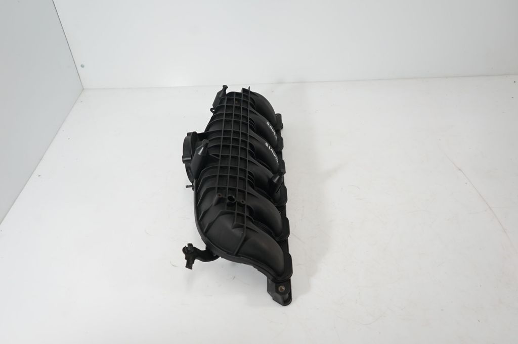 Intake manifold (4)