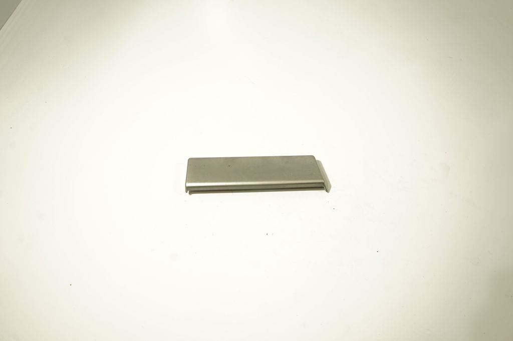 Dashboard glove box trim (3)