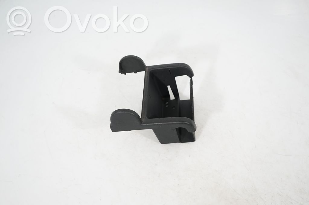 Other center console (tunnel) element (4)